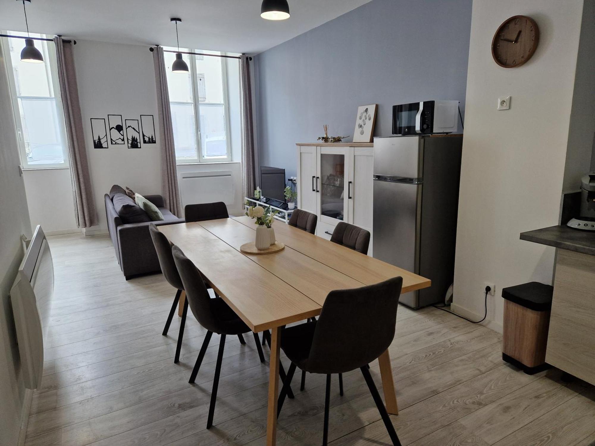 Les Appartements De Lucie Eaux-Bonnes Eksteriør billede